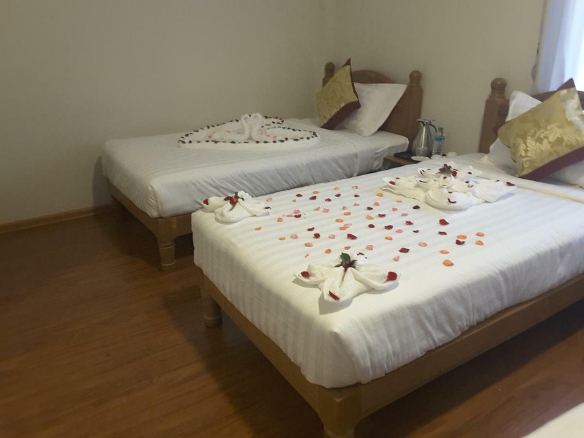 A Little Bit Of Bagan Hotel Esterno foto