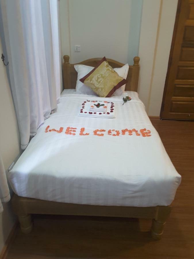 A Little Bit Of Bagan Hotel Esterno foto