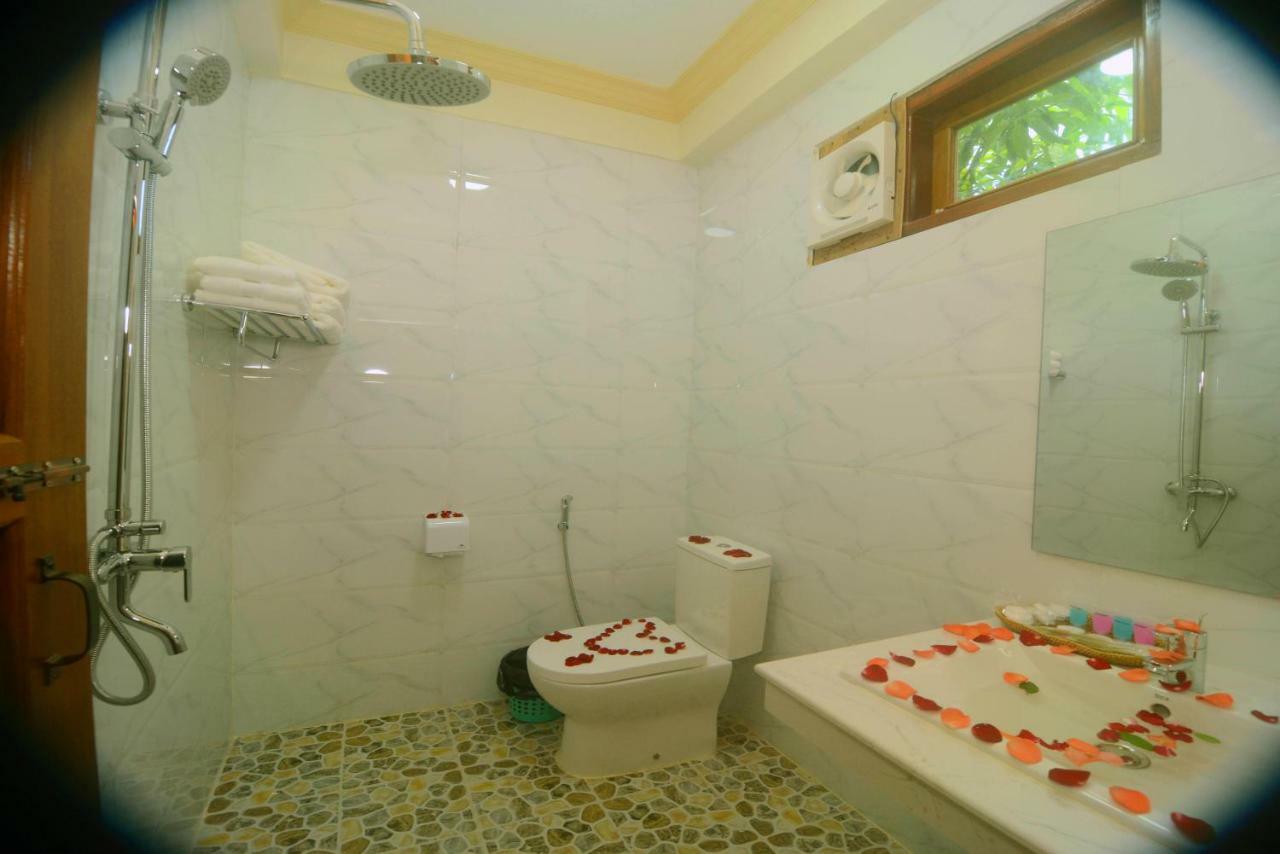 A Little Bit Of Bagan Hotel Esterno foto