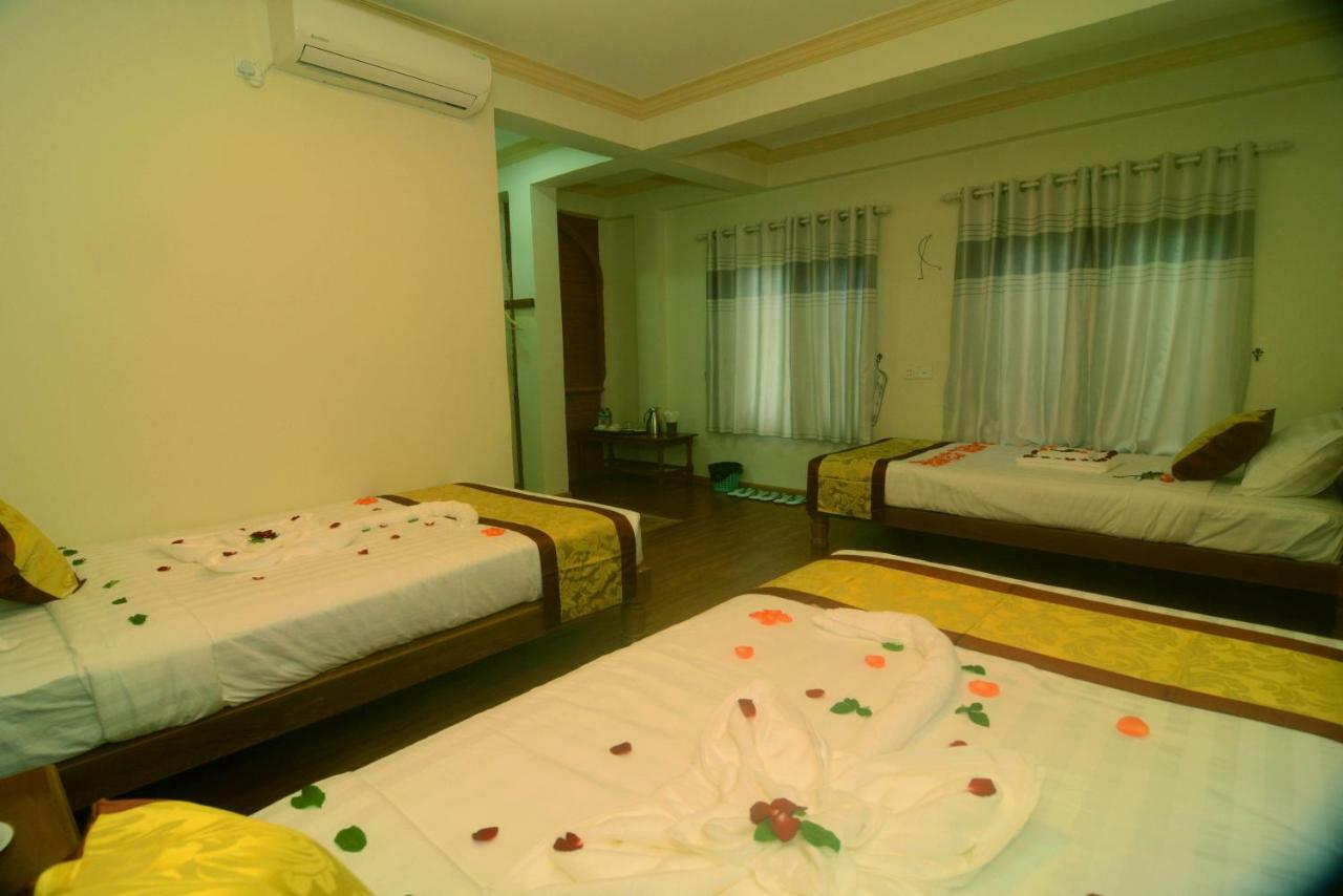 A Little Bit Of Bagan Hotel Esterno foto