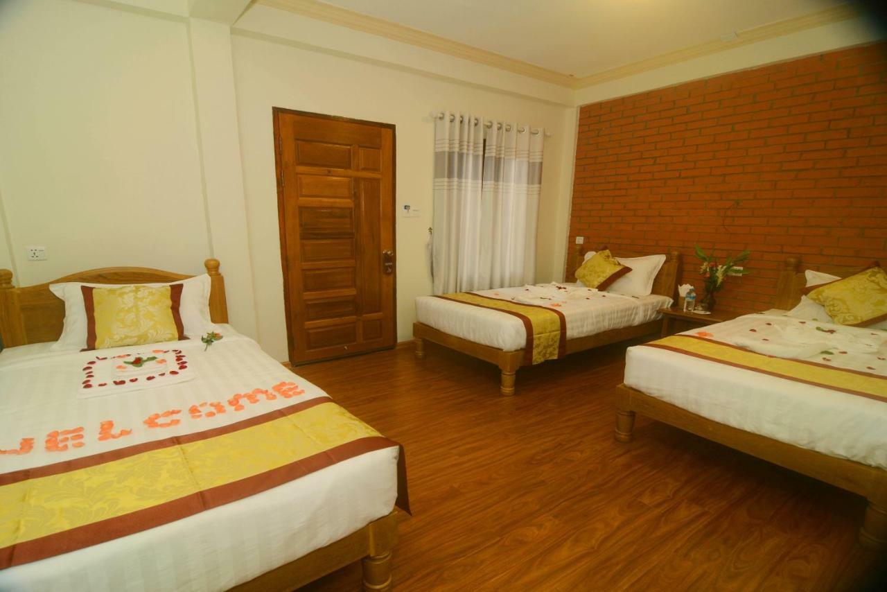 A Little Bit Of Bagan Hotel Esterno foto