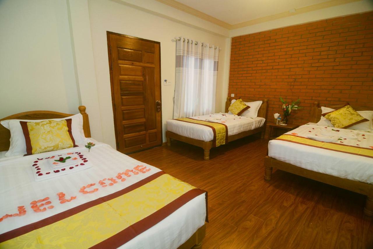 A Little Bit Of Bagan Hotel Esterno foto