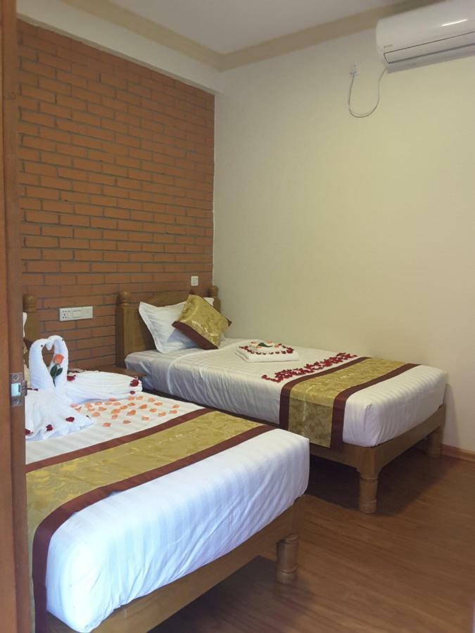 A Little Bit Of Bagan Hotel Esterno foto
